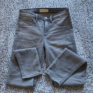 GAP grey denim leggings
